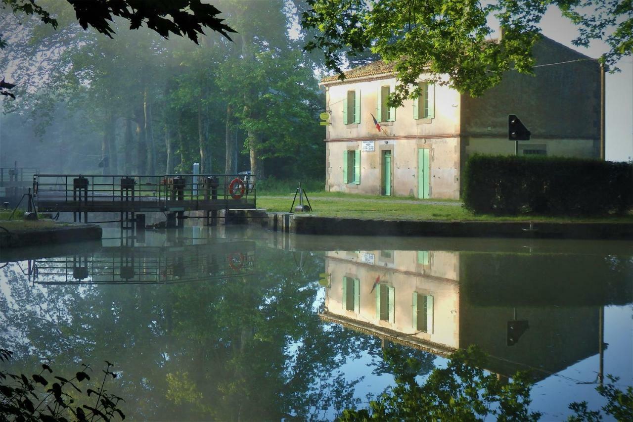 La Bonne Planque - Maison Eclusiere De La Domergue Canal Du Midi Mas-Saintes-Puelles Екстер'єр фото